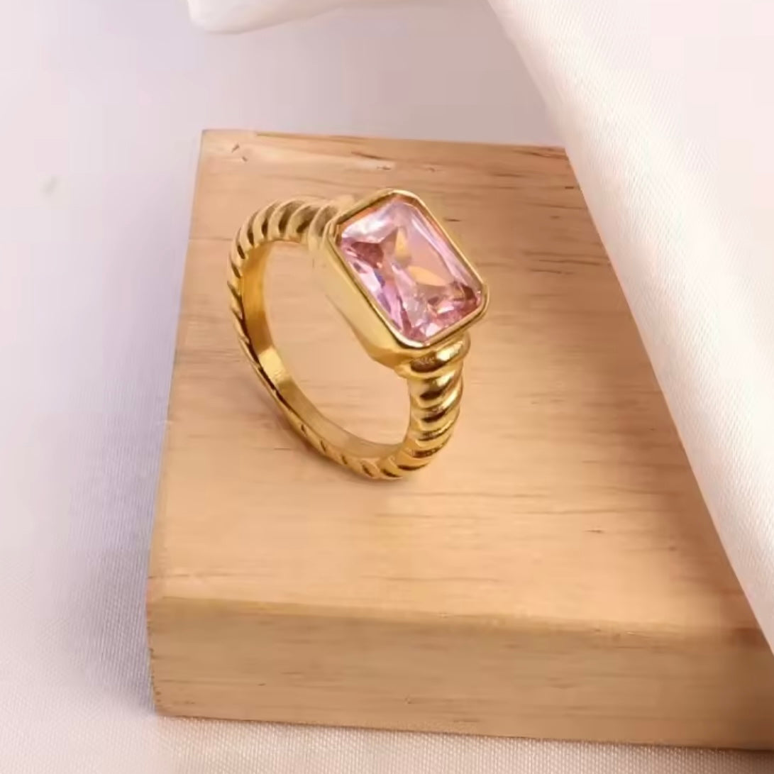 Geometric Zircon Ring
