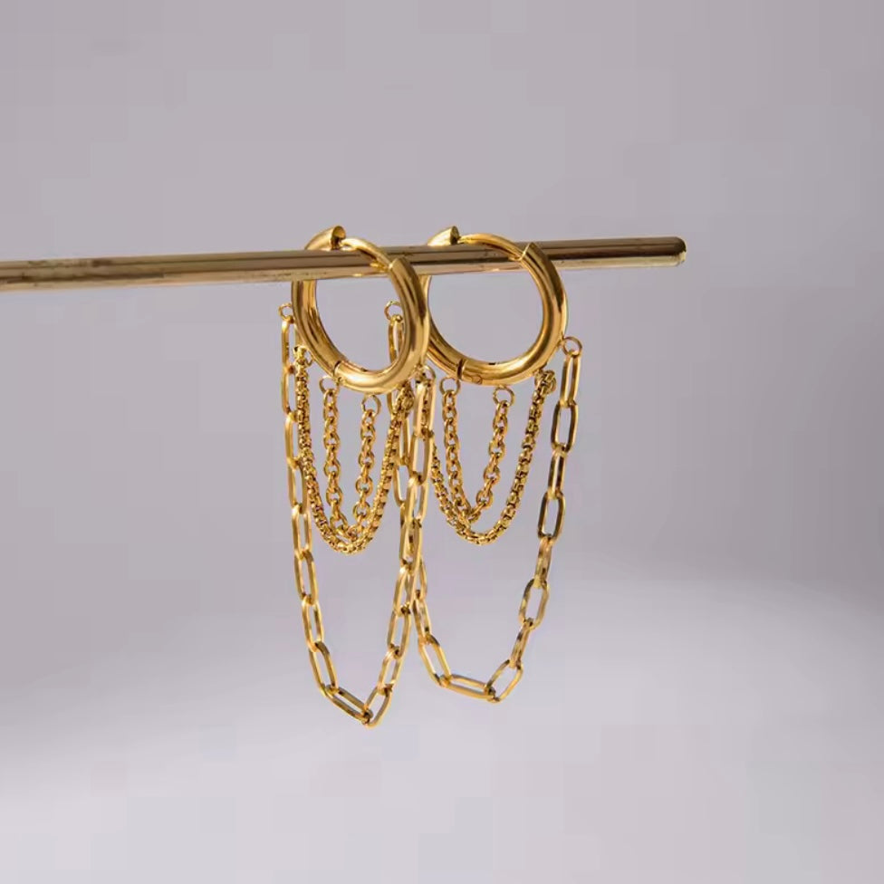 Golden Drift Tassel Earrings