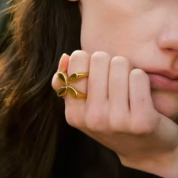 Iris ring