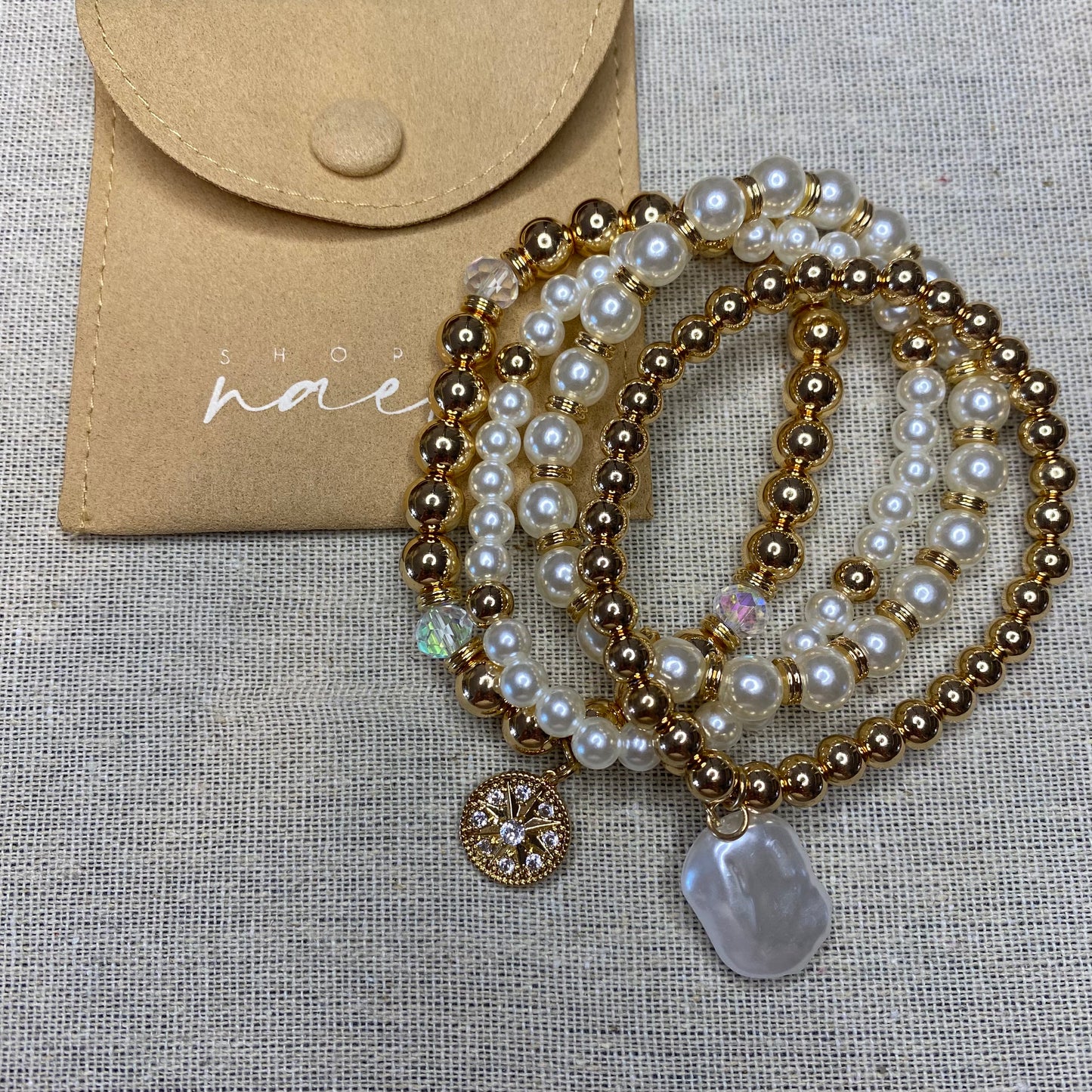Pearl stackable bracelet