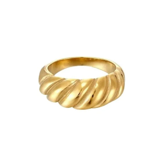 Croissant Ring