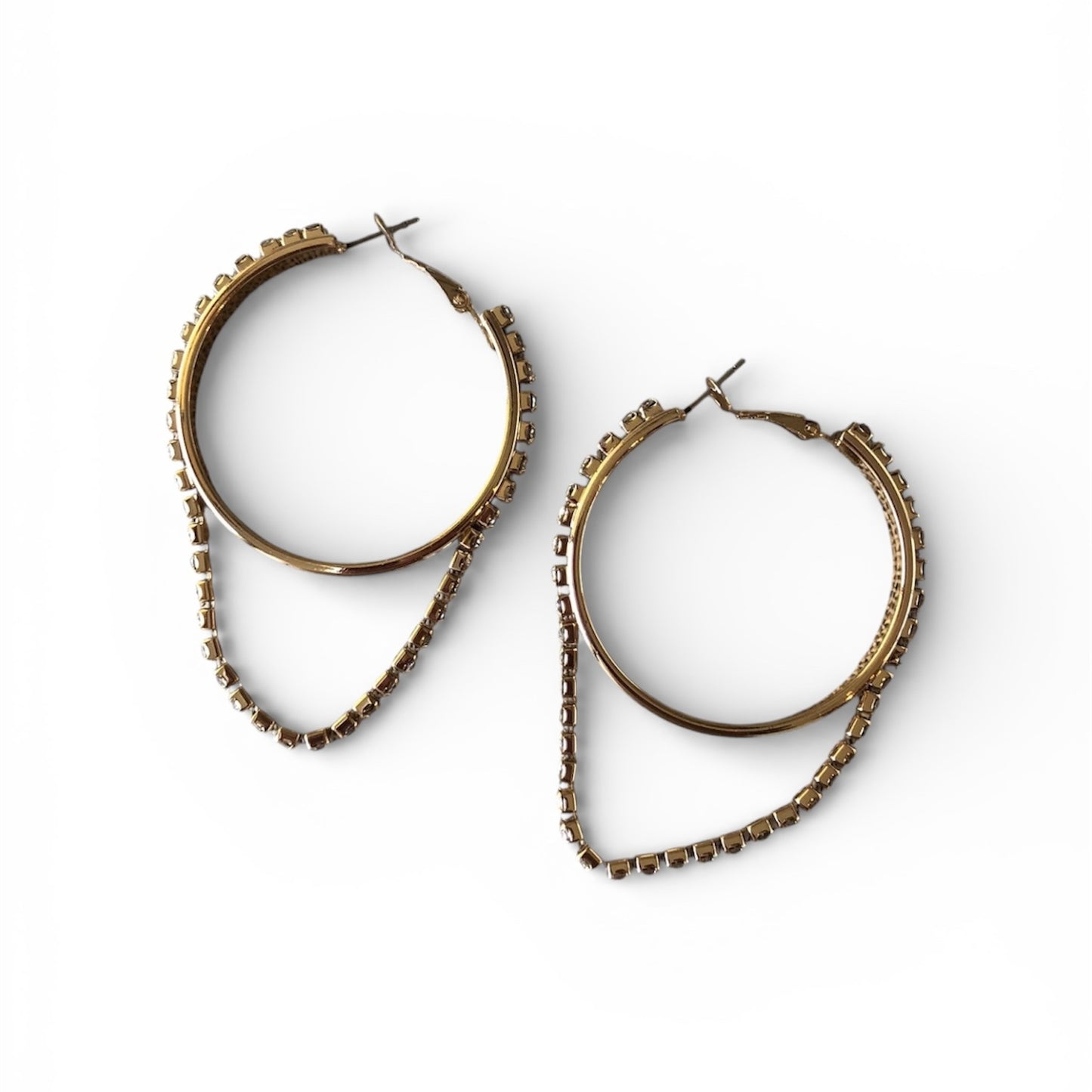 Gold-zircon hoops