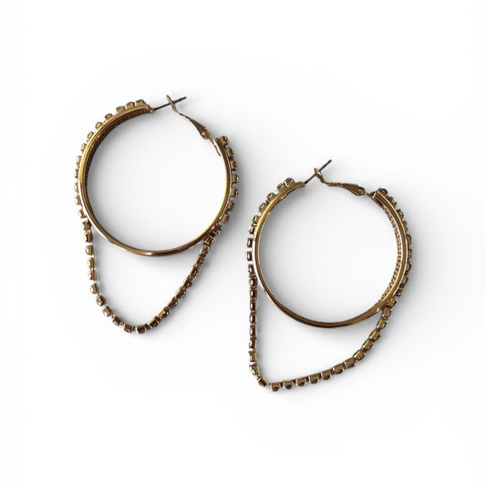 Gold-zircon hoops