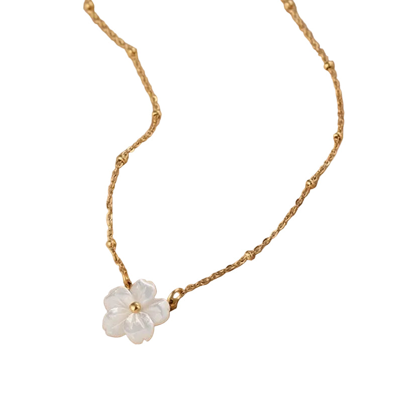 White shell flower necklace