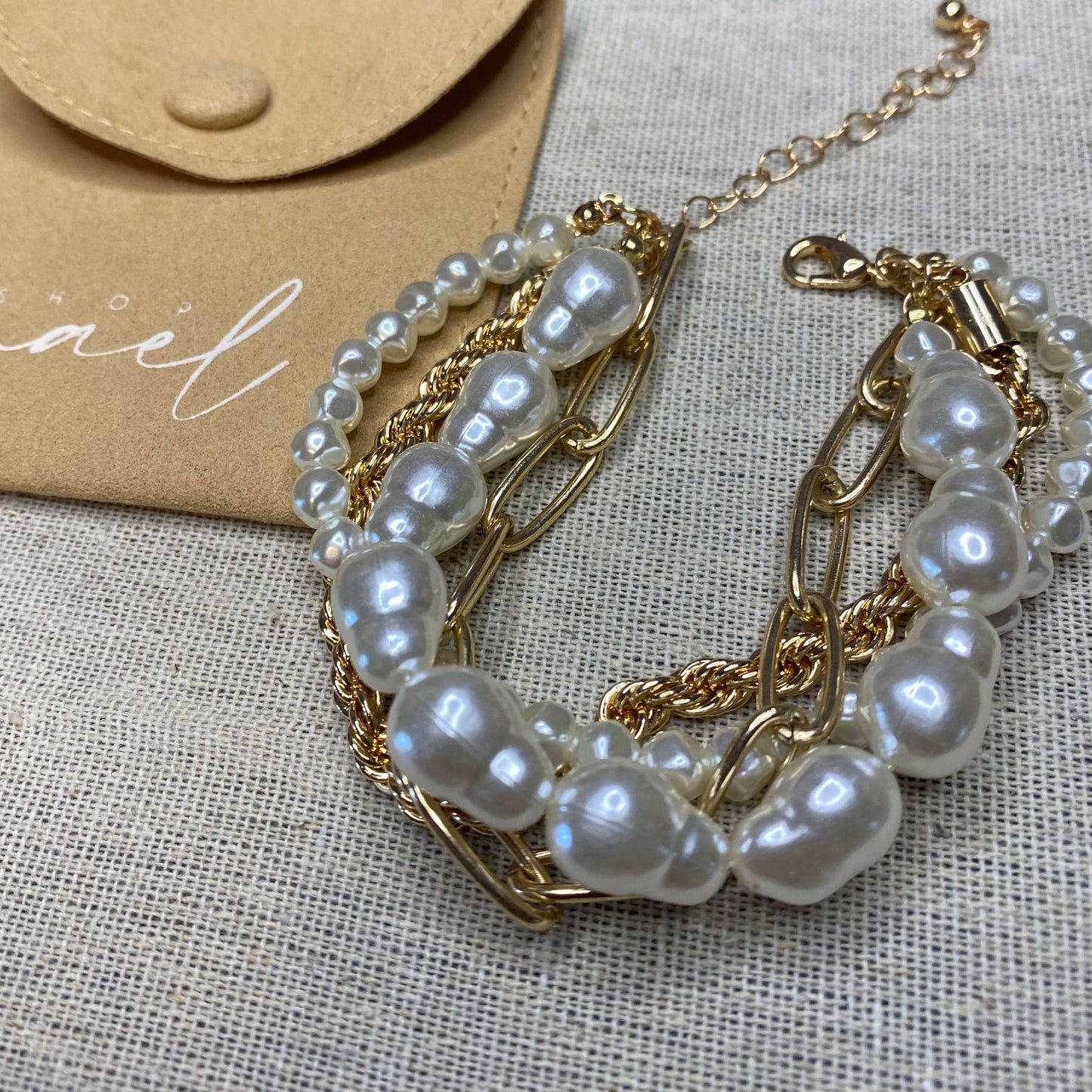 Pearl Chain bracelet