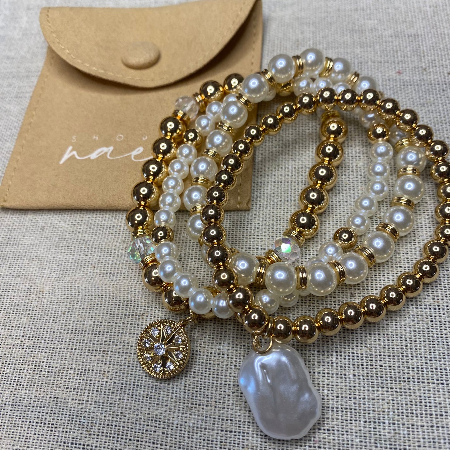 Pearl stackable bracelet