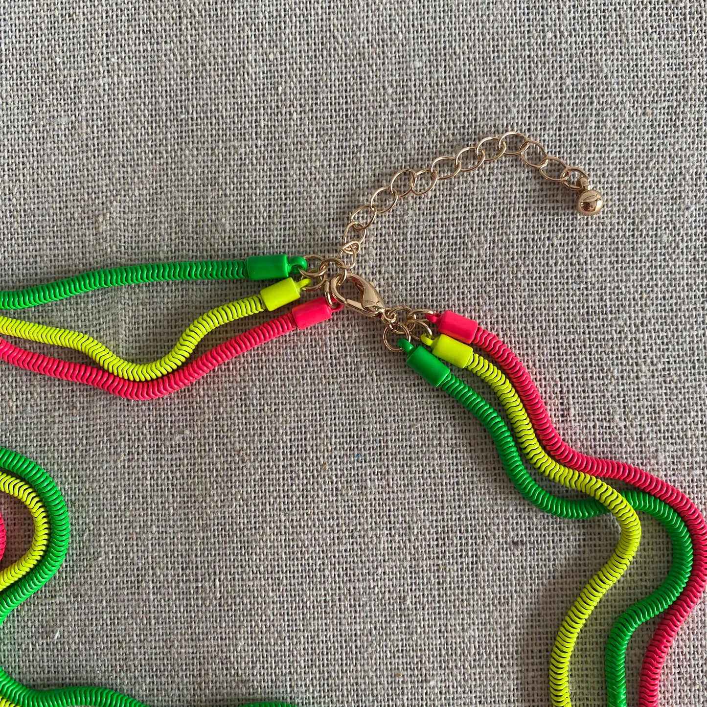 Snake neon chain