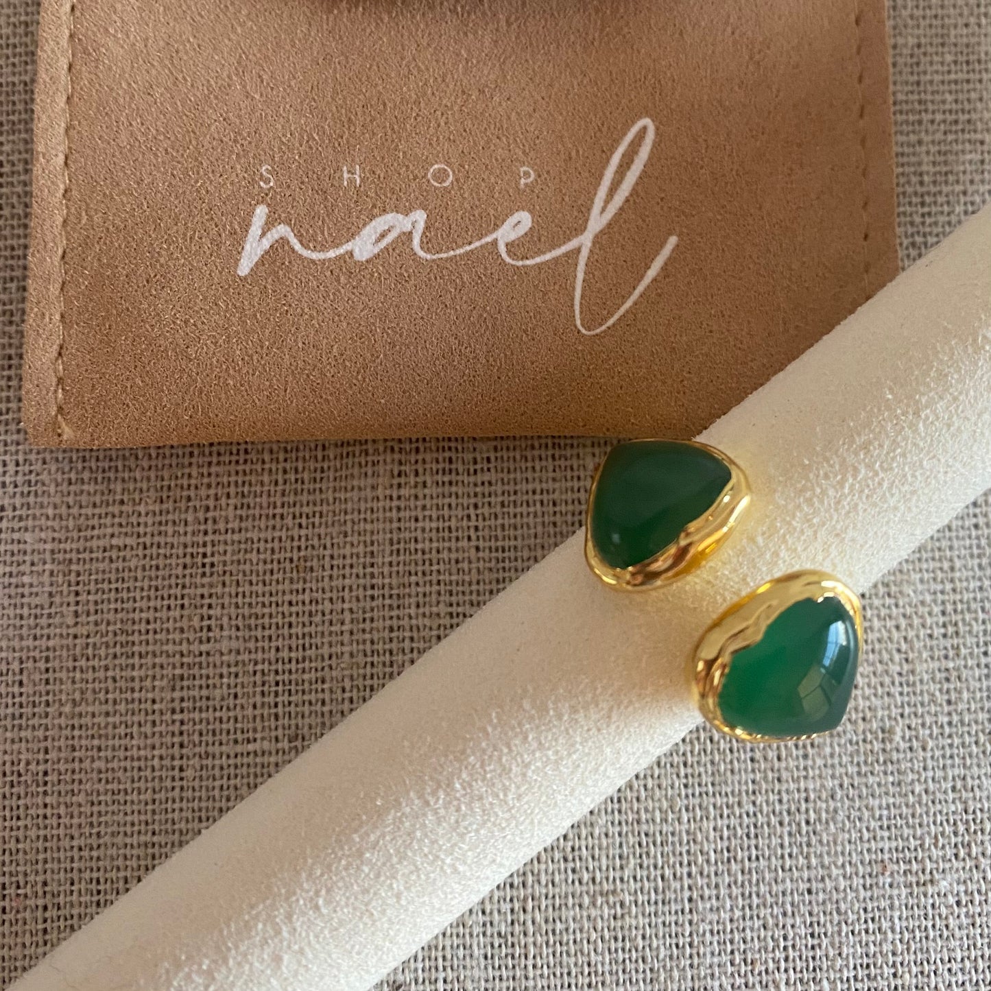 Double heart stone ring