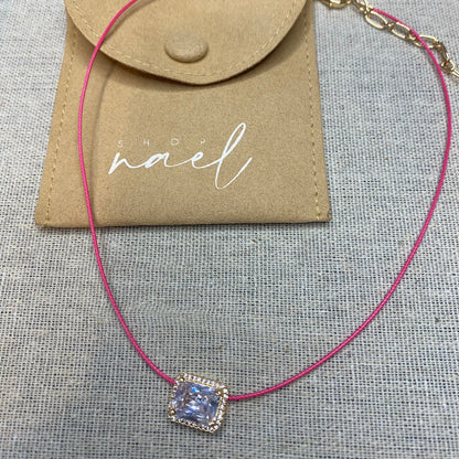Simple zircon stone necklace