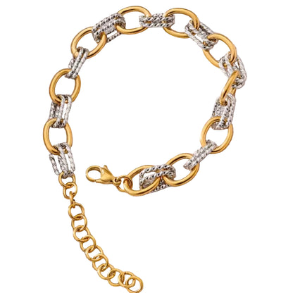 Interlock Cable Bracelet