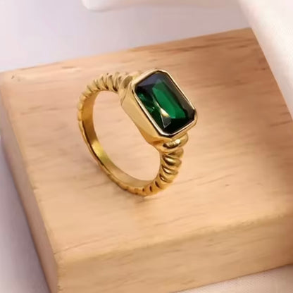 Geometric Zircon Ring