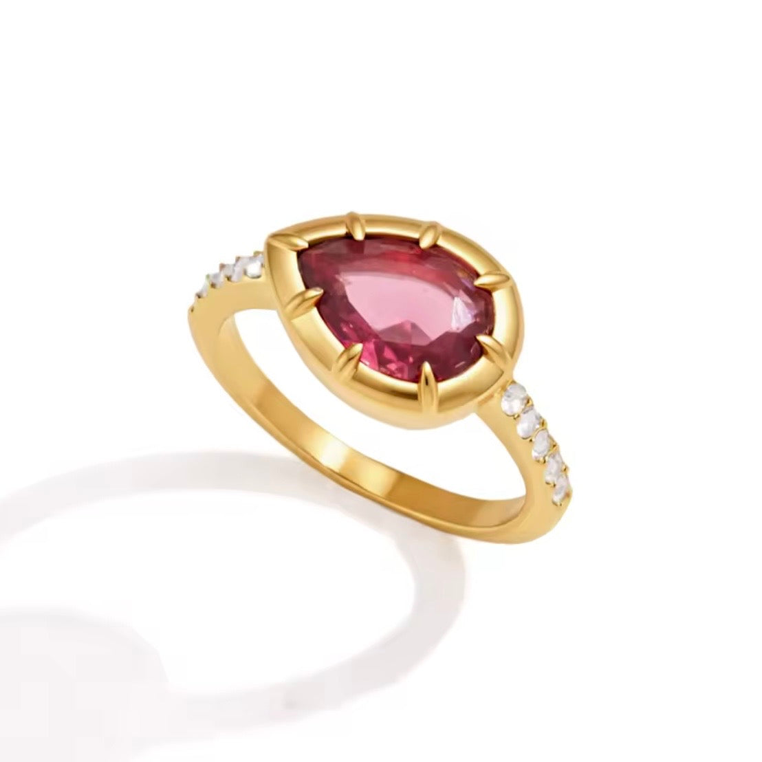 Amora Zircon Ring