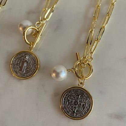 A Pearl & San Benito