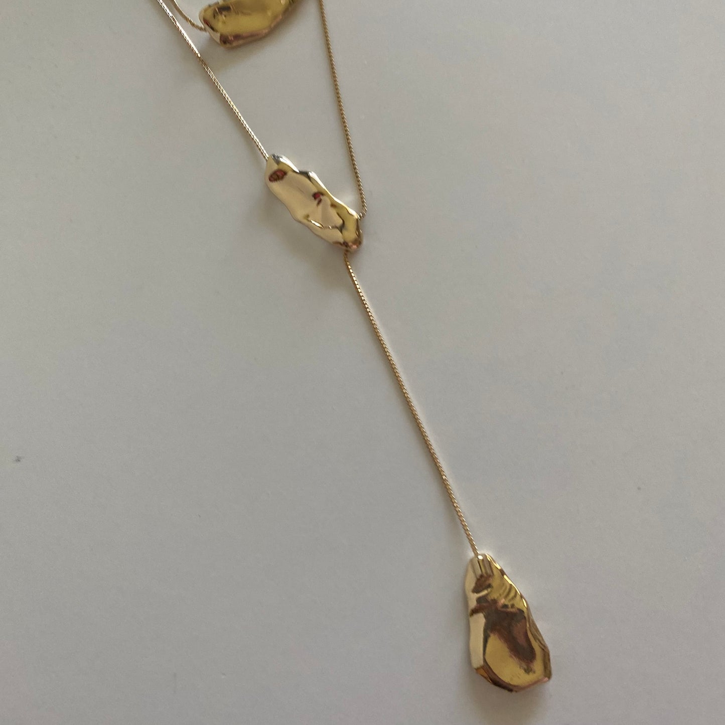 Gold Drop Lariat