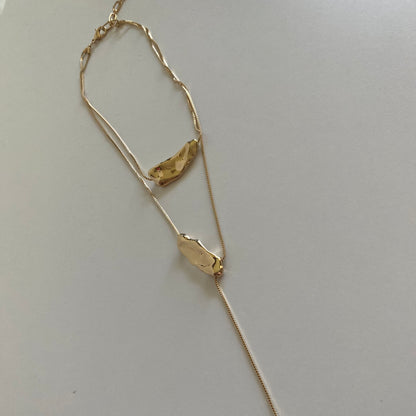 Gold Drop Lariat