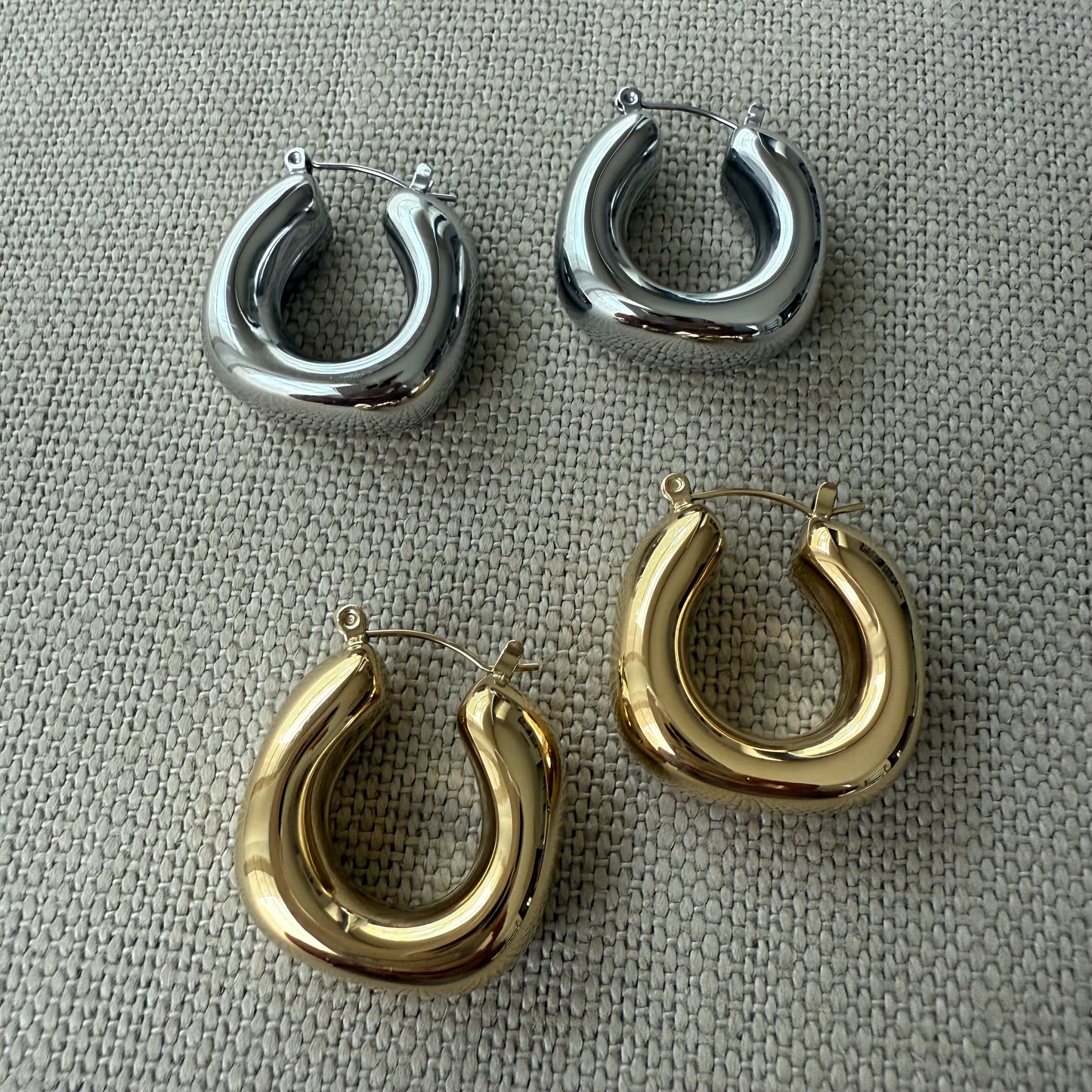 Stela Hoops