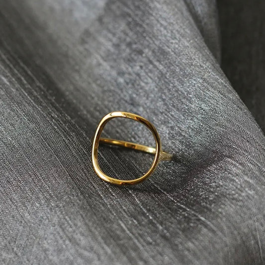 Circle Ring