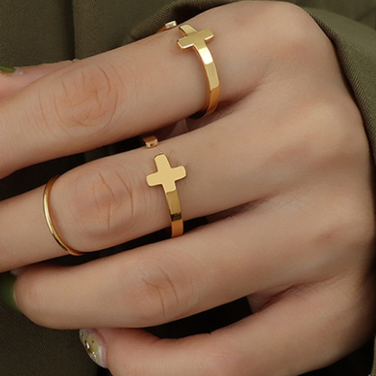 Fe Ring