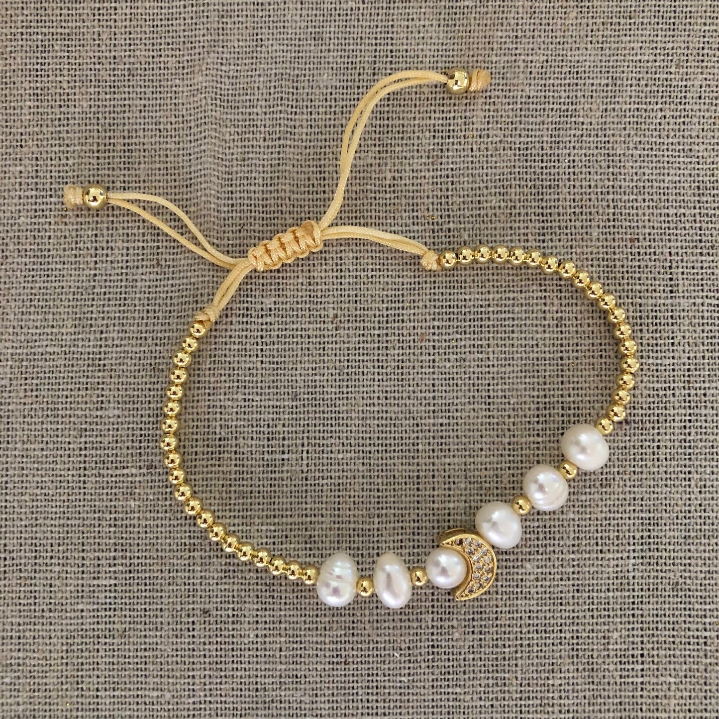 zircon - pearl charm bracelet